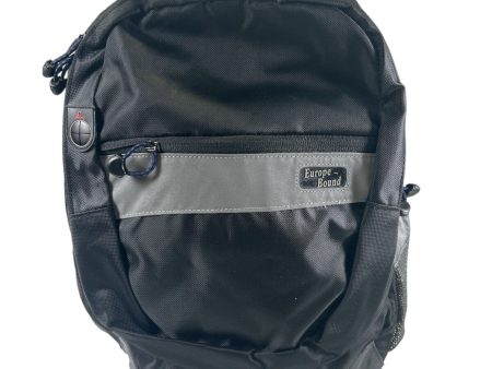 Europe Bound Book Bag 27L Capacity with Padded Laptop   Ipad Sleeve For Sale